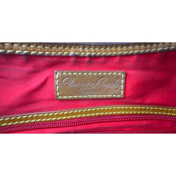 VTG Dooney Bourke Purple Monogram East West Collins Zipper Hobo Handbag J1611778 - Picture 12 of 16